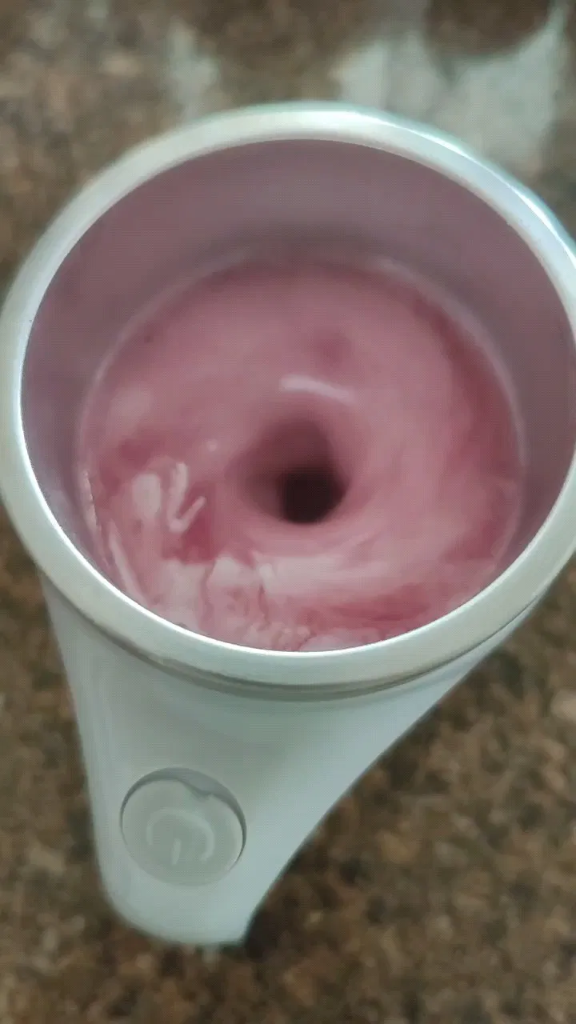 MixTherm misturando pré-treino/whey